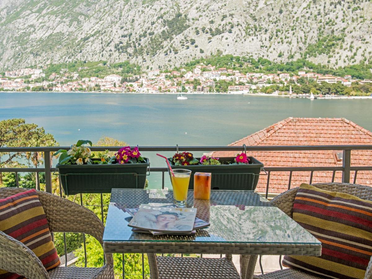Green Home Apartments Kotor Exterior photo